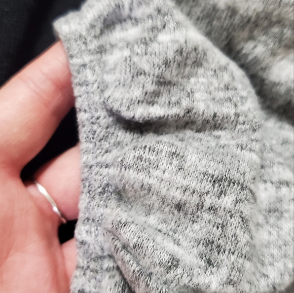 EUC Soft Brushed Cotton Gray Bodycon Dress Bell Poet Sleeves V-Neck Sz L 10/12 - Picture 5 of 6